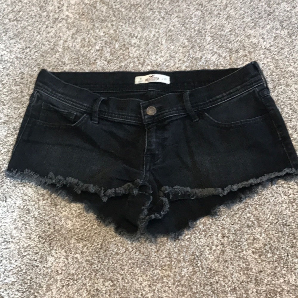 Hollister Women’s Black Shorts